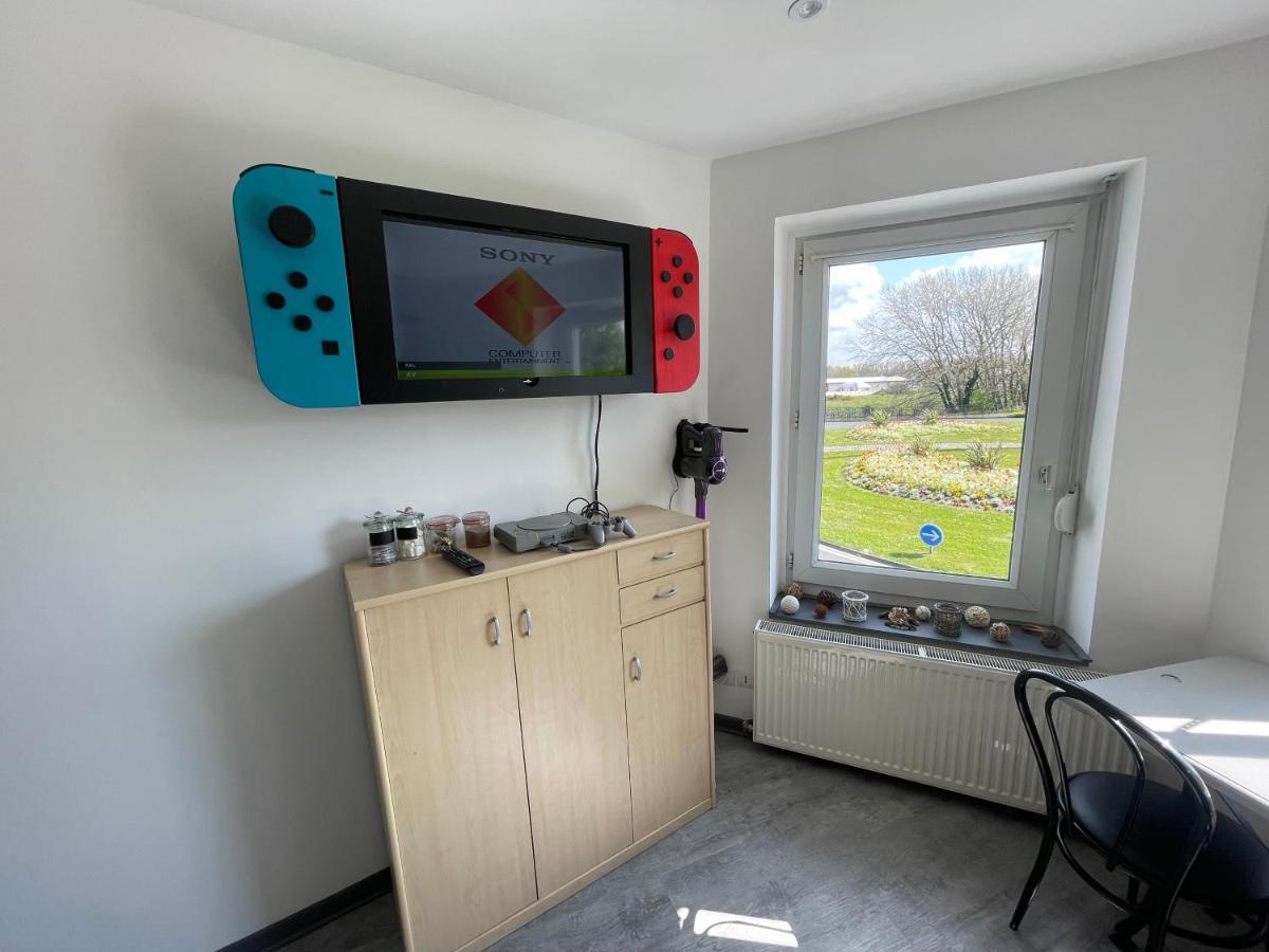 Studio Petit Plus Gaming ! Кале Екстериор снимка